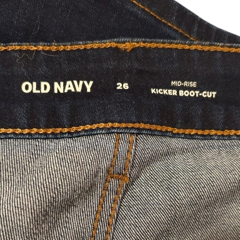 NWT Old Navy Women's Mid-Rise Kicker Boot Cut Jeans - Picture 6 of 6